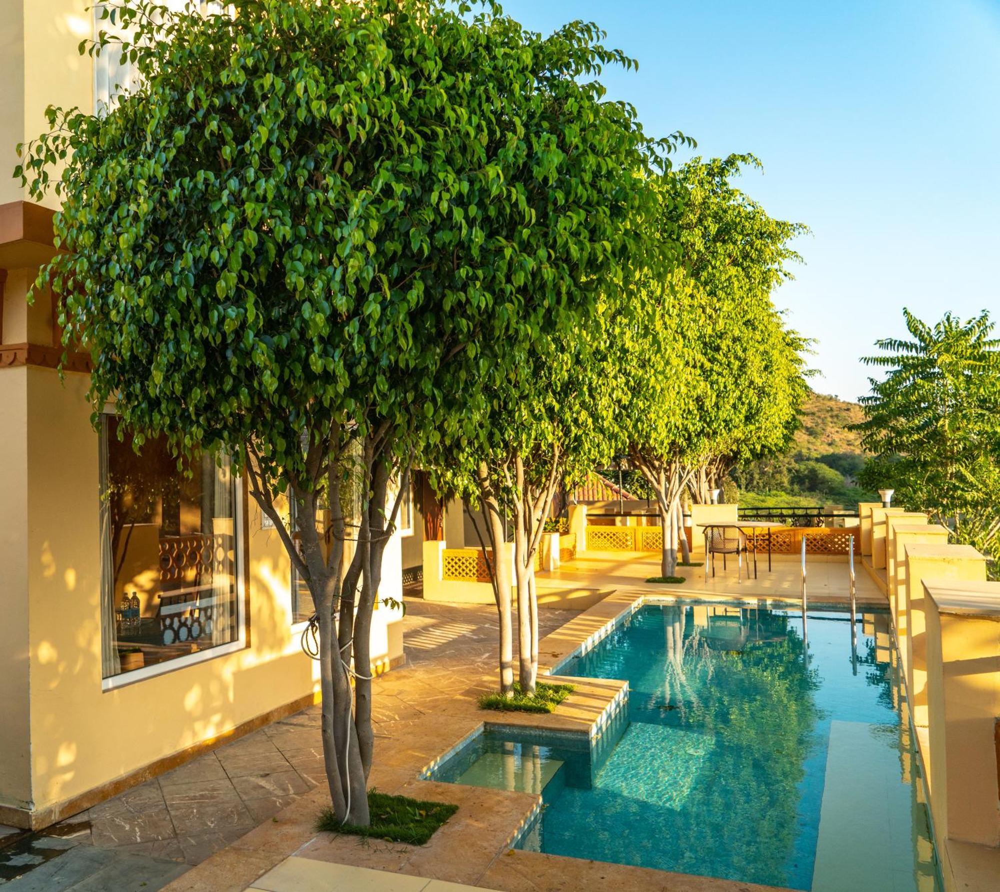 Udai Nature Valley Resort - A Peace Full Farmhouse Resort Удайпур Экстерьер фото